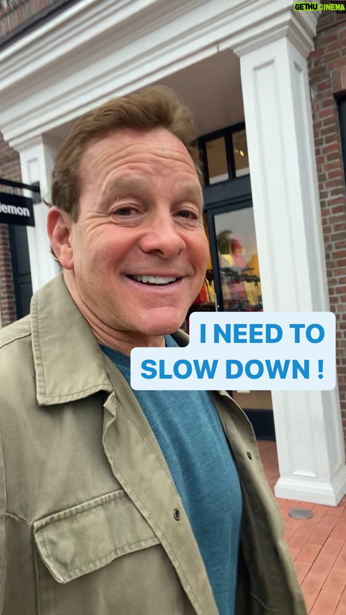 Steve Guttenberg