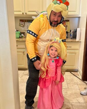 Steve Trevino Instagram - Happy Halloween from princess peach and Bowser!