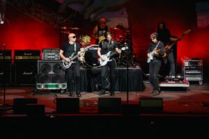 Steve Vai Instagram - Our 2nd G3 show on this run was in Highland, CA and I felt electrified. Hey, my amps worked! It was like being back in the G3 universe and I was beaming with the feeling of enthusiasm I felt some 27 years ago when we kicked off the first G3 tour with Eric, Joe and myself. The audiences are so supportive. Walking off the stage at the end of the jam, Joe and I turned to each other and in a deep state of appreciation he said “We have to be the 2 luckiest guys in the world.” I agreed.

📸: @steve_rose