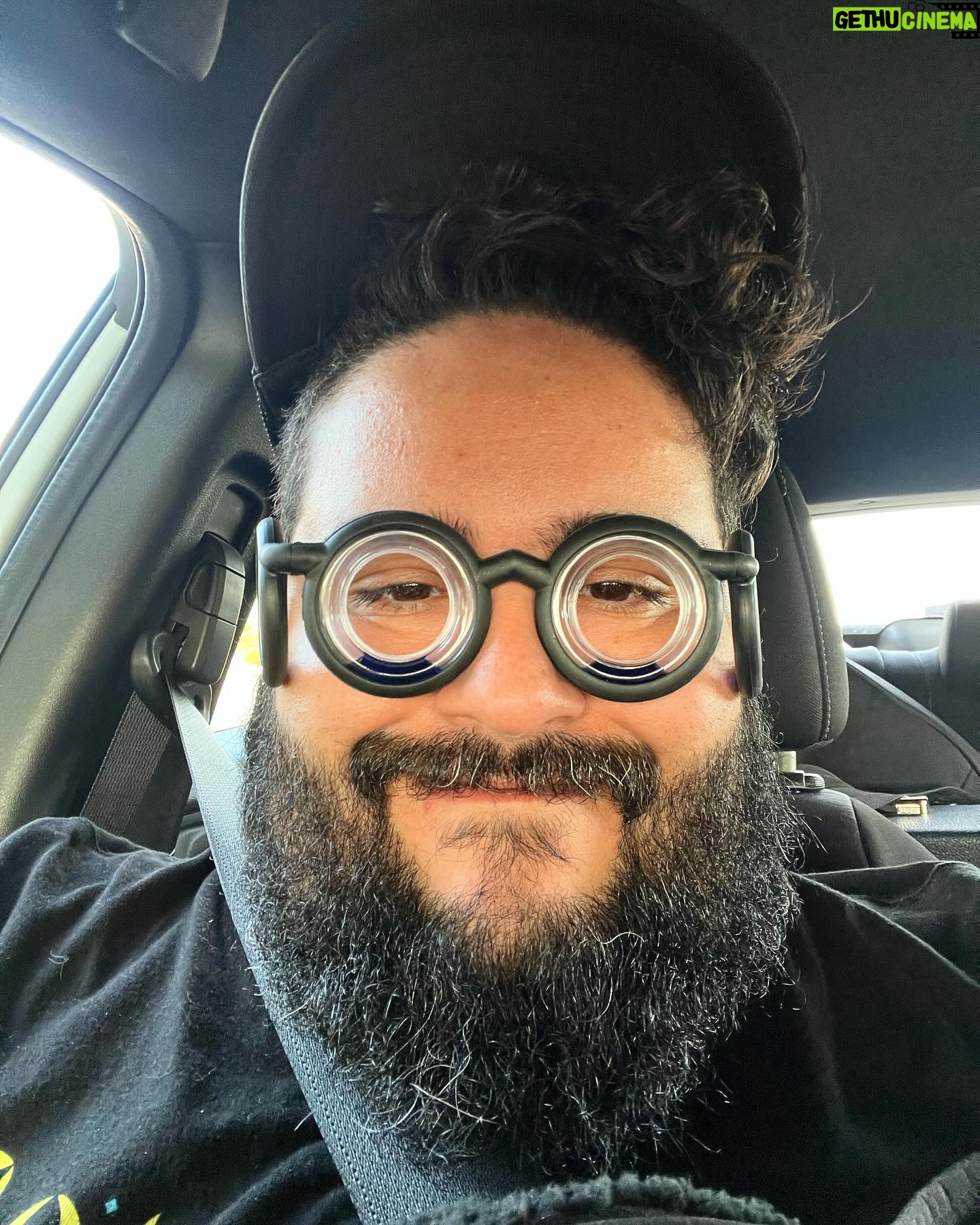 Steve Zaragoza - 1.2K Likes - ✌🏽