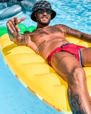 Steven Bachelard Instagram - 🔱 K.I.N.G 🔱
-
- #instagram #enjoy #sunny #Summer #enjoy #Weather #southoffrance