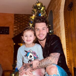Steven Bachelard Instagram - 🌲 Joyeux Noël 🎁