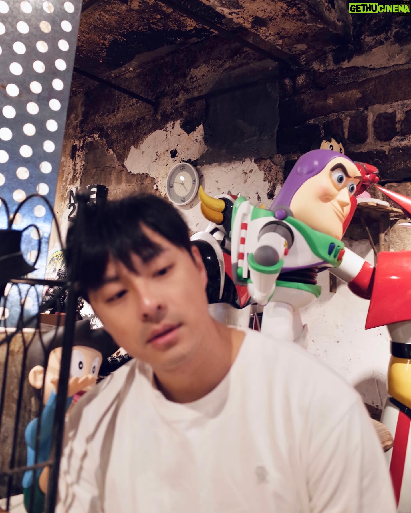 Steven Sun - 748 Likes - 🧸
你小時候最愛的玩具是什麼?
·
·
·
我的是忍者龜🐢