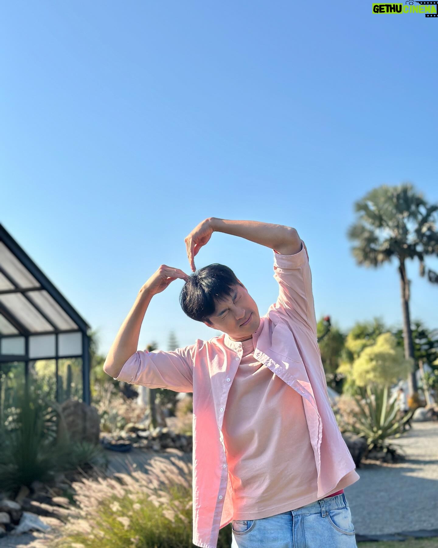 Steven Sun - 0.9K Likes - Happy v-day ❤️