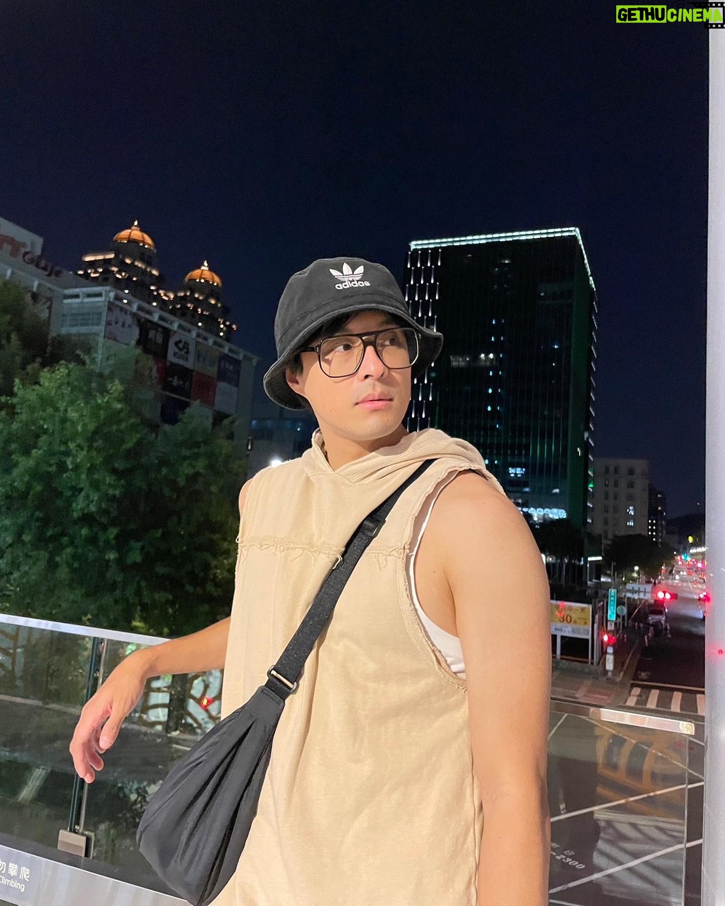 Steven Sun - 803 Likes - 🌛