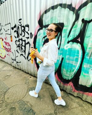 Stevie Lynn Jones Instagram - rio tem meu coração e estômago
