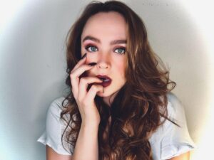 Stevie Lynn Jones Instagram - #tgif