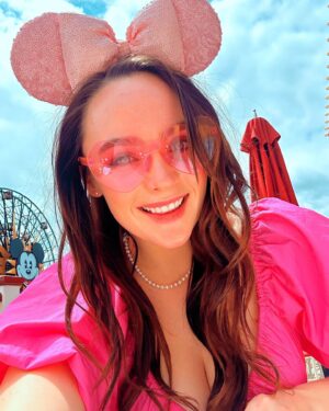 Stevie Lynn Jones Instagram - There was a certain birthday this week and I wasn’t able to celebrate because IM BLACKED OUT ALL SUMMER. #notbitter #magickey #disneylandsbirthday #disney100