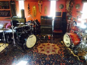 Stewart Copeland Instagram - One for Carey and one for Peart 
With me on guitar
This gonna hurt