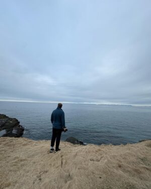 Stian Thorbjørnsen Instagram - Kautokeino-Karasjok-Vardø-Ekkerøy-Bugøynes-Kirkenes med fatter’n. ENDELIG fikk jeg vist frem fantastiske Finnmark til en i familien og for en tur det ble. 11 dager uten opptak, uten konserter (som nesten føltes rart)…kun en spontan roadtrip uten særlig annen mål og mening enn at vi måtte fly hjem idag. Takk til alle som har hjulpet oss på tur med forskjellige opplevelser❤️