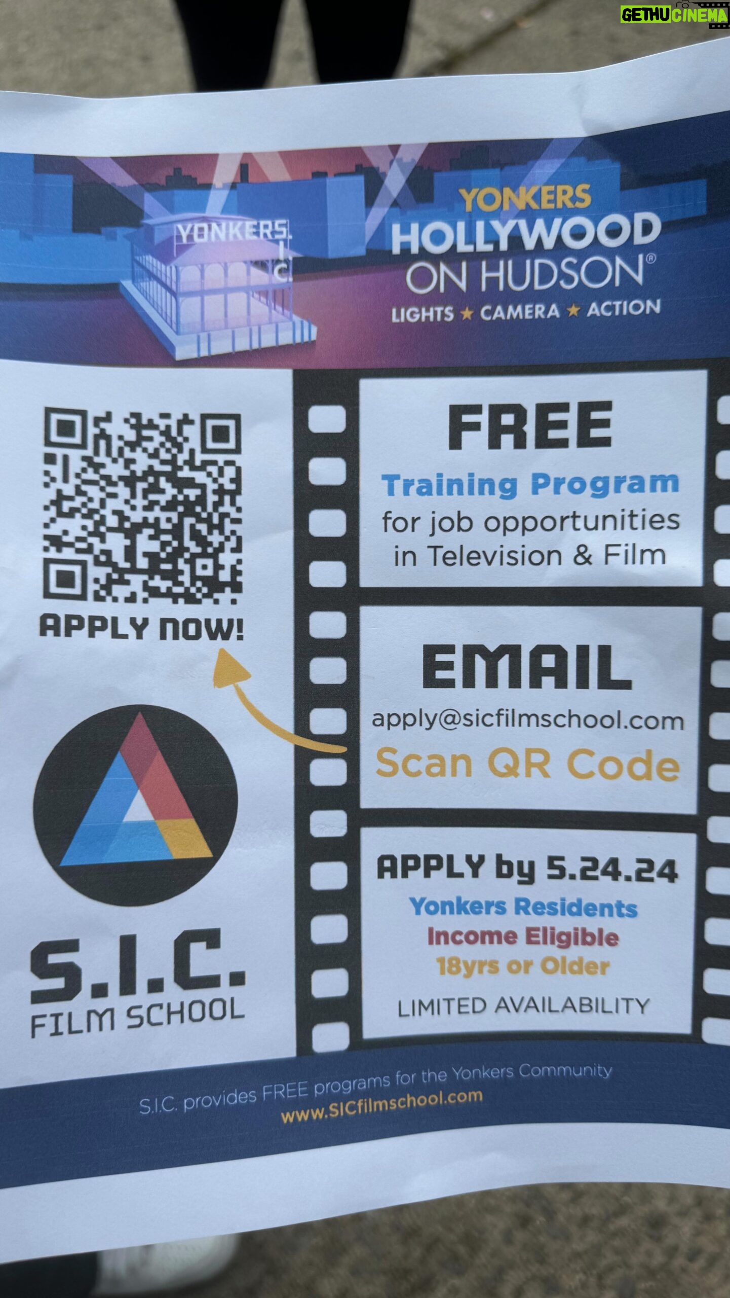 Styles P - 8.8K Likes - Yonkers is now Hollywood on Hudson and S.I.C Film School is providing free training in film and television production for the community.
Scan the flyer or email apply@sicfilmschool.com and sign up today!
#sic #yonkers #westchestercounty #realtownfolk #lionsgate #juicesforlife #hollywoodonhudson