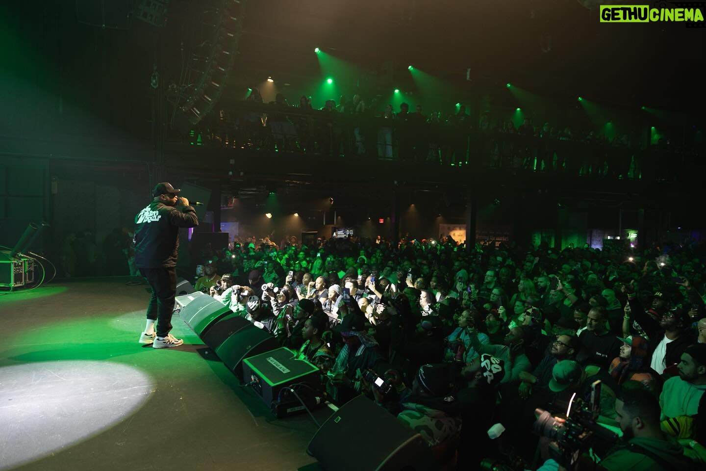 Styles P - 2.6K Likes - Im into having a blast !!!! 💨💨💨💨😎😎😎😎😎 especially with cool people.. especially with stoners !!! 📷 @anthonyandrada