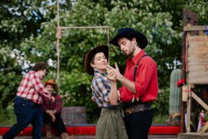SuRie Instagram - More Annie Get Your Gun production shots by @_he_photo. 

Just one week left of this rootin’-tootin’ revival @thelavendertheatre 💜