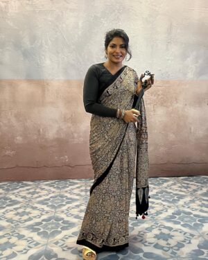 Subathra Robert Instagram - A big thanks to she_awards!🙏🏾
https://instagram.com/she_awards?igshid=MzRlODBiNWFlZA==