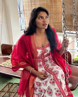 Subathra Robert Instagram - la vie rose !🩷. shoot by Clara Bauer,Ishani Sharkar and my mum