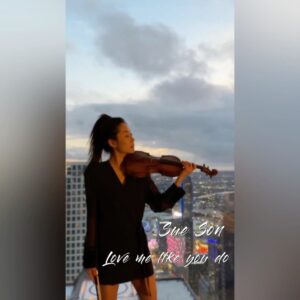 Sue Son Instagram - This is one of my favourite tracks by Ellie Goulding! I hope you guys like it.

#elliegoulding #lovemelikeyoudo #losangeles #lasvegas #violinist 🎻 
🎥 @eunice_jung ❤️