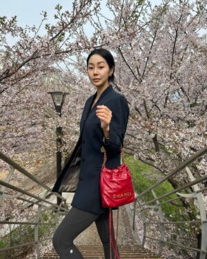 Sue Son Instagram - 🌸 #벚꽃 #cherryblossoms 🌸