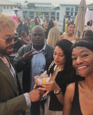 Sufe Bradshaw Instagram - What a wonderful time at #ladidavibes  @slsbeverlyhills Thank you @commchicklana for the lovely invitation. 
This new restaurant is incredible. 😄
♥️✨♥️✨🥂

#summertime #rooftopfun