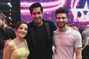 Sugar Sammy Instagram - Quelle saison! Bravo à @megaunity_officiel pour cette victoire 🏆Cette fois c’était la bonne! Bravo à tous les candidats qui méritaient tous de gagner ce soir 🙌🙌🙌 

#LFAUIT @megaunity_officiel @incroyabletalent_off @m6officiel @titos_firedancer @mjcorriveau @jasonmrtl @markobim @les_soignantes #sugarsammy
