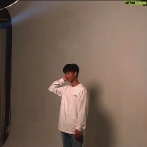 Suh Dong-hyun Instagram - 힘내라 대한민국.