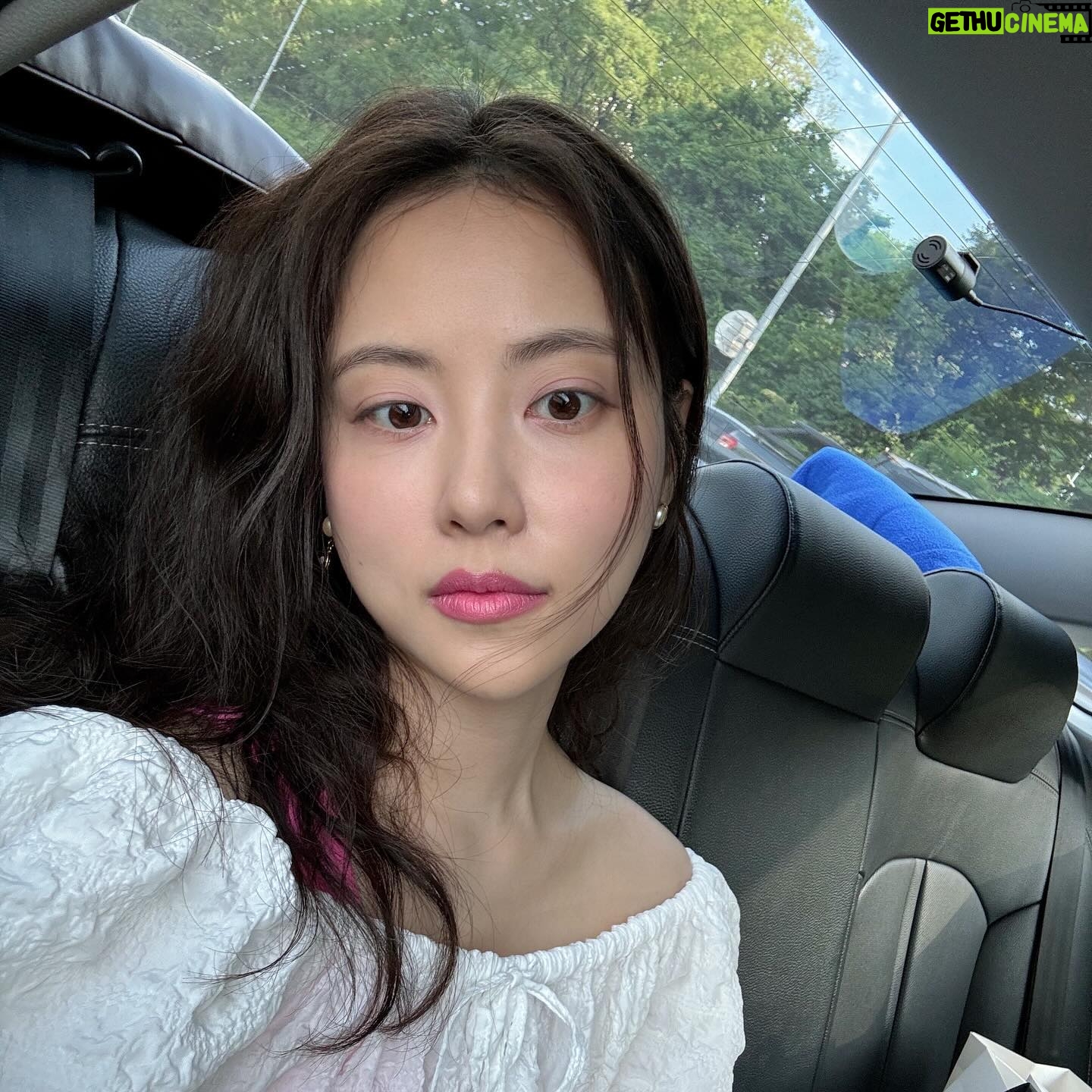 Suh Yun-a - 3 Likes - 6월 2/2