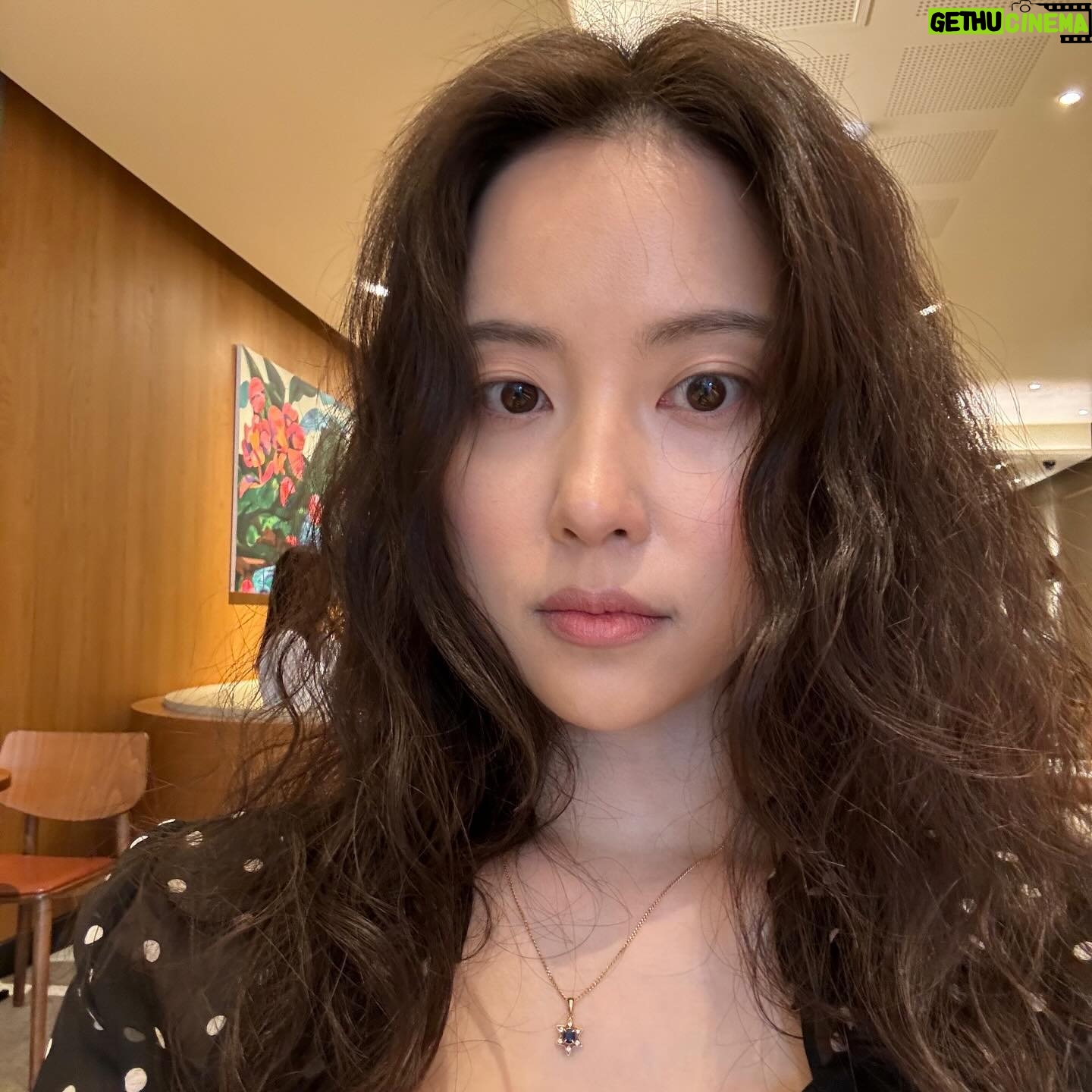 Suh Yun-a - 3 Likes - 6월 1/2