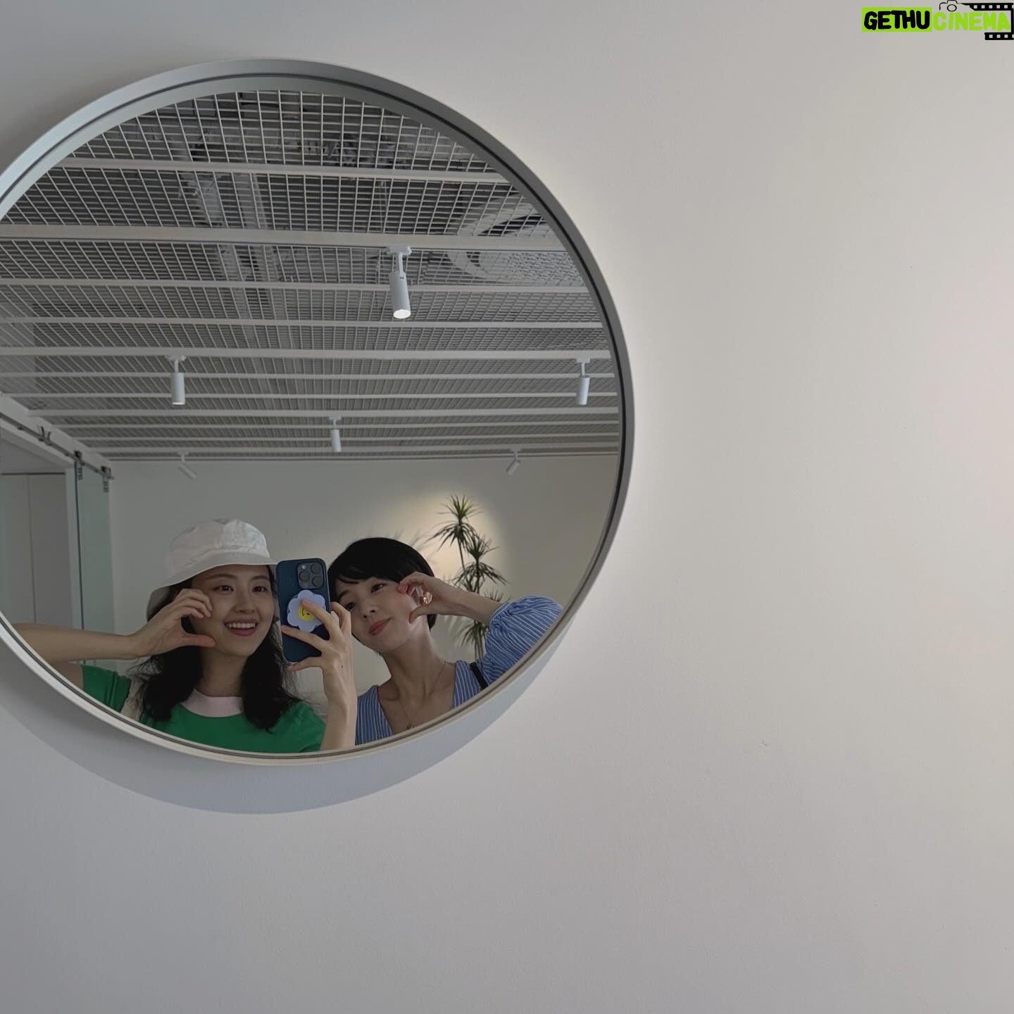 Suh Yun-a - 3 Likes - 6월 1/2