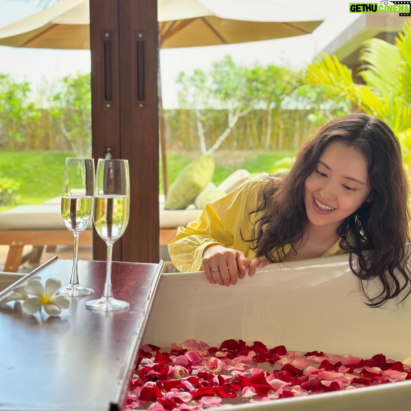 Suh Yun-a - 3 Likes - 🇻🇳🥀🏝️🪂🤤