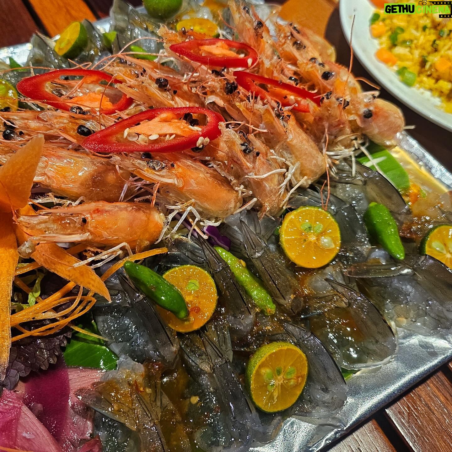 Suh Yun-a - 3 Likes - 🇻🇳🥀🏝️🪂🤤
