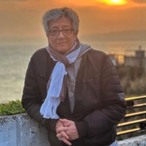 Süheyl Uygur Instagram - Akşam akşam bu poz şaka mııı 😎