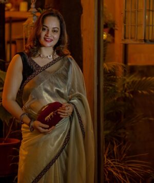 Suja Varunee Instagram - It didn’t matter how big our house was; it mattered that there was love in it👨‍👩‍👦 @shivakumarr20 

Pictures by- @sk24official 

Adhvaaith wardrobe- @diademstore.in  @shiny_ashwin 
 

#myfamily #bonding #together #loveyourself #forever #cute #dadlife #momlifeisthebestlife #son #nightphotography #couplegoals #husbandandwife