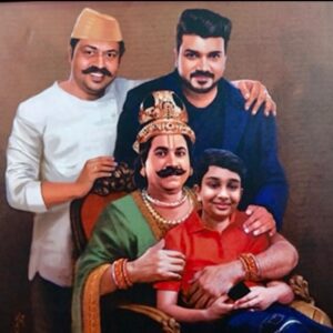 Sujan Lokesh Instagram - ಅಪ್ಪ ಎಂಬುದು ಬರೀ ಒಂದು ಪದವಲ್ಲ….ಅದು ಪ್ರೀತಿಯ ಇನ್ನೋಂದು ಹೆಸರೇ ಅಪ್ಪ….ತ್ಯಾಗದ ಇನ್ನೋಂದು ಹೆಸರೇ ಅಪ್ಪ….ವಾತ್‌ಸಲ್ಯದ ಇನ್ನೋಂದು ಹೆಸರೇ ಅಪ್ಪ…. love ,affection , sacrifice,strength,talent al in one frame. @srujanlokesh u are the pillar of our family😘😘😘😘 HAPPY FATHERS DAY…..to evry father who is sacrificing his happiness for the family with a smile on his face. A father is as important as a mother to a child. #lokesh #srujanlokesh #subbaiahnaidu #sukruthlokesh #poojalokesh#fathersday #father #love #family