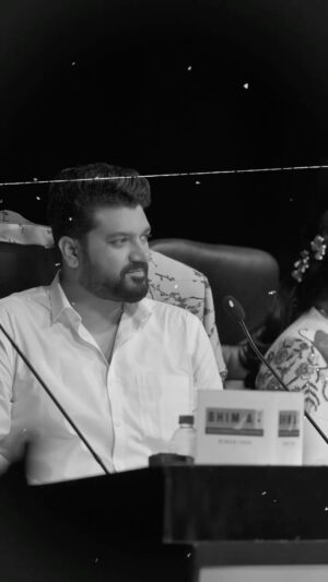 Sujan Lokesh Instagram - Catch a glimpse of the fun-packed moments from last week episode! And if you haven’t watched this episode yet, what are you waiting for? Go and watch it for perfect entertainment!

#lokeshproductions #srujanlokesh #colorkannada