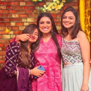 Sujitha Instagram - She was the heroine of my first movie. I was this child artist who doesn’t remember much from the location and she was this beautiful dream girl. She is still the beautiful dream girl but I love her offscreen personality bit more than on screen. She is kind and it is such rare quality in an industry like this. So glad to reunite with you like this. Look at us chechie, small world lle 🫂❤️