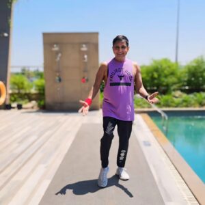 Sukhwinder Singh Instagram - Ine Chandigarh Punjab every Mausam is awesome with🧡 your's sukhi