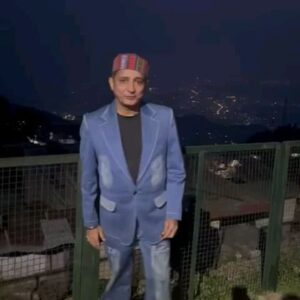 Sukhwinder Singh Instagram - हिम का आँचल = हिमांचल ….

#travel #vacation #himachalpradesh #himachal #kasauli #kasaulihills #musiclovers #sukhwindersinghlive