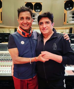 Sukhwinder Singh Instagram - आनंद आ गया A.R.A (आनंद राज आनंद) का गाना गाके ….

#music