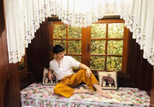 Sukrit Wisetkaew Instagram - 37 ขวบแล้วคับ. ขอขอบคุณทุกๆคำอวยพรมากๆนะคับ และขอให้ทุกท่านมีความสุขมากๆเช่นกันคับ. จุ๊บุๆค๊าบ 😊😊😊😊😊😊😊
#BFC
#BieFanClub