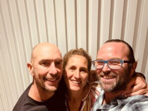 Sullivan Stapleton Instagram - House warming and goodbye dinner at the Jamos! Awesome night, yummy food and the best crew! Thank you so much and lots of love to the very funny and crazy crew😘 #good #food #goodvibes #awesome #friends #melbourne