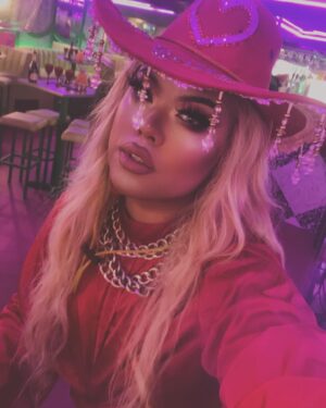 Sum Ting Wong Instagram - Save a horse, stop doing ket x