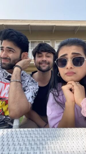Sumit Bhardwaj Instagram - Mere paapi dost😬😬

@summitbhardwaj @akashrjagga ♥️♥️

#meredoanmolratan❤️ #friends #happiness #akashjagga #sumitbharadwaj #radhikamuthukumar