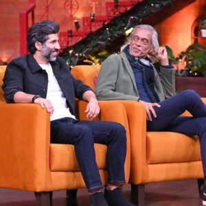 Sumit Kaul Instagram - Happy Birthday to you @iamsudhirmishra sir.. you inspire me in so many ways.. it’s been such a pleasure and honour getting to collaborate with a genius like you and to have had the opportunity to spend time with you.. i only keep wishing for more and more.. I send you my love and wish you immense joy, great health and immeasurable success.. 
.
.
#sumitkaul #sudhirmishra #actor #director #tanaav #afwah #mentor #genius #brilliant @tjbhanu @mrfilmistaani @arbaazkhanofficial