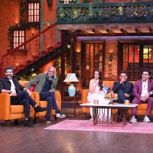 Sumit Kaul Instagram - An evening filled with laughter.. thanks @kapilsharma and his fantastic team for a super warm and fun filled welcome to the #tanaav team.. catch us tonight on #thekapilsharmashow 9:30 p.m. 
.
.
#sumitkaul #waluschadesousa #sudhirmishra #manavvij #arbaazkhan #actor #actorslife #tanaavonsonyliv #sonyliv #funny #hillarious #comedy 
.
.
- styled by : @rochelledsa & @anishagandhi3
