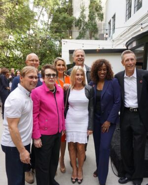 Summer Sanders Instagram - Just looking back on a fun night during awards season a few years back. Olympics and Hollywood coming together. And Jackie Joyner-Kersee will forever be my hero! Happy Monday