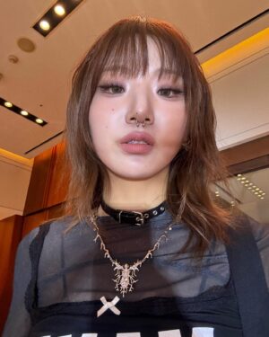 Sung Ji-yeon Instagram - #3cepinkspacehotel 🏩 🐈‍⬛
