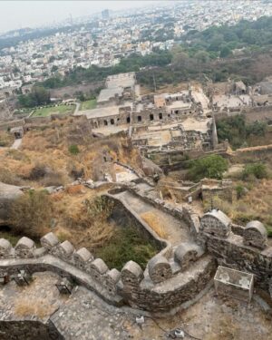 Suni Instagram - #golkondafort ಕೋಟೆ ಕಟ್ಟಿ ಮೆರೆದೋರೆಲ್ಲಾ ಏನಾದರೂ ..