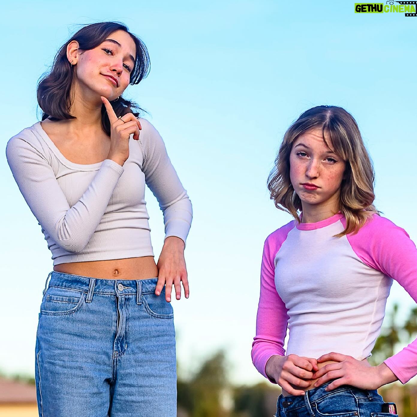 Sunnie Pelant - 502 Likes - 💖 My girls 💖 late Valentine’s Day post 🫢 But just absolutely love these photos!! #friends #girls #titanic