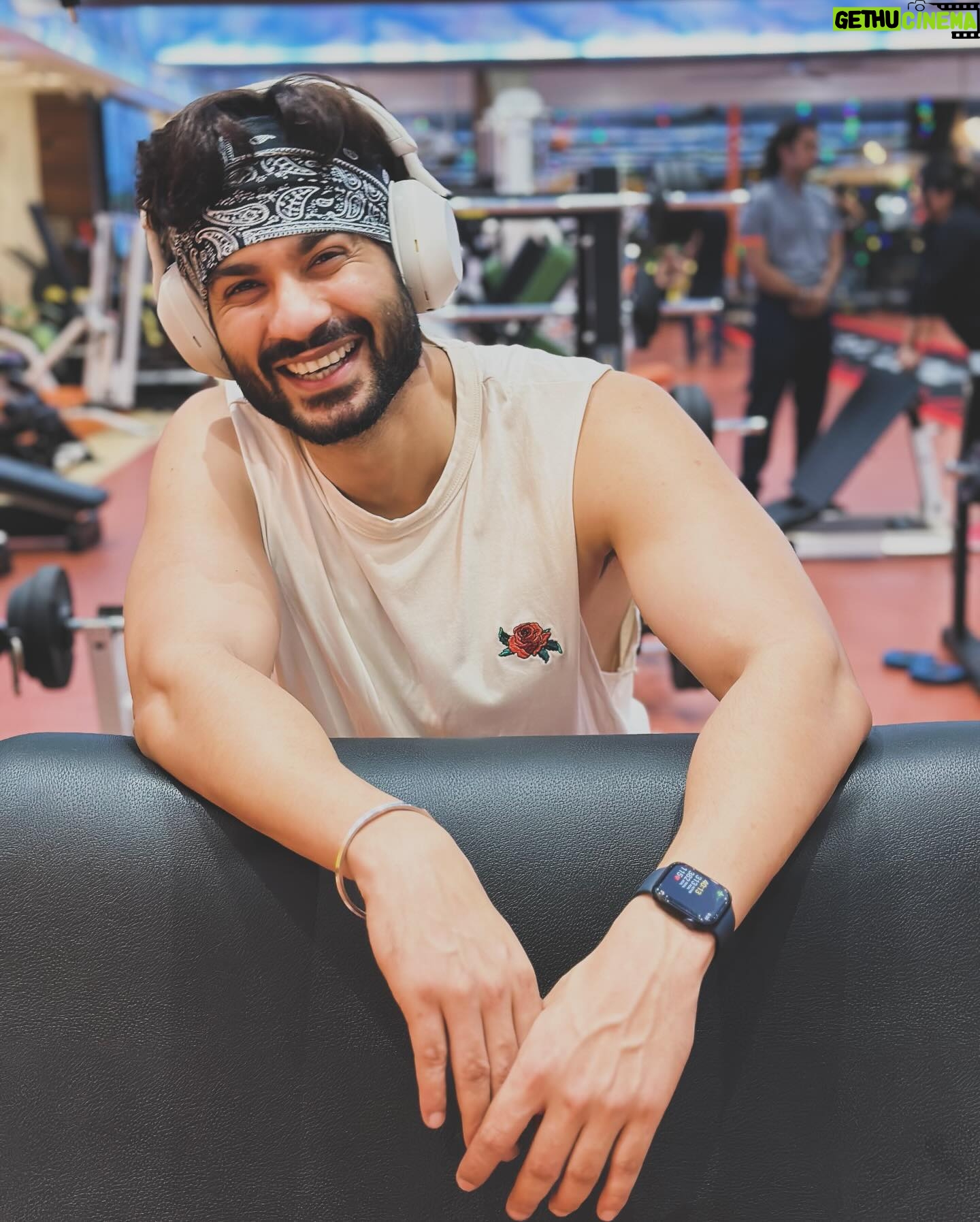 Sunny Kaushal - 129.8K Likes - Is hafte ki SunSunnykhez khabarein…