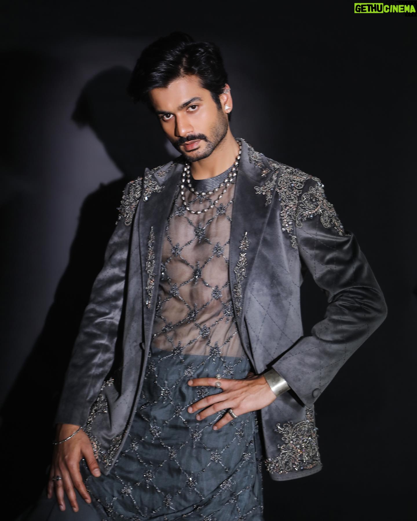 Sunny Kaushal - 174.4K Likes - It was a pleasure to be a part of @nmacc.India #IndiainFashion
A great initiative by #NitaAmbani ji
Wearing my favourite @shantanunikhil
Styled by @amandeepkaur87
Pictures @amey_ghatge
Hair @foram_gotecha
Makeup @sajid_makeup
