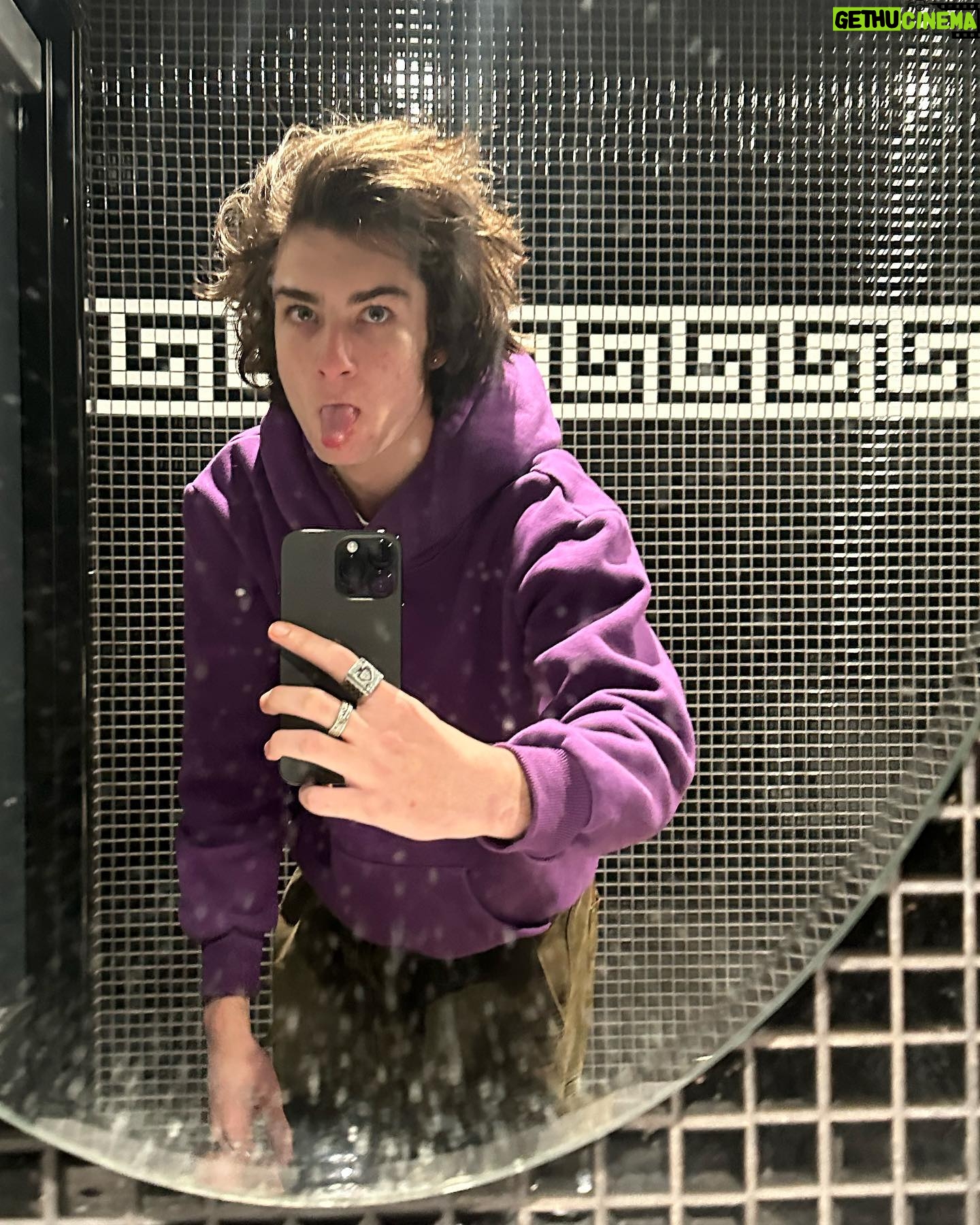 Sunny Suljic - 88.1K Likes - Just watched all of twilight